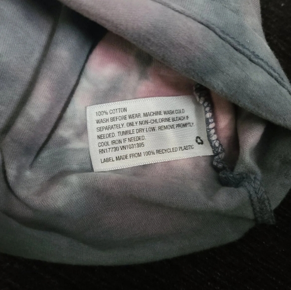 NWT Wild Fable crop tee - Picture 3 of 4